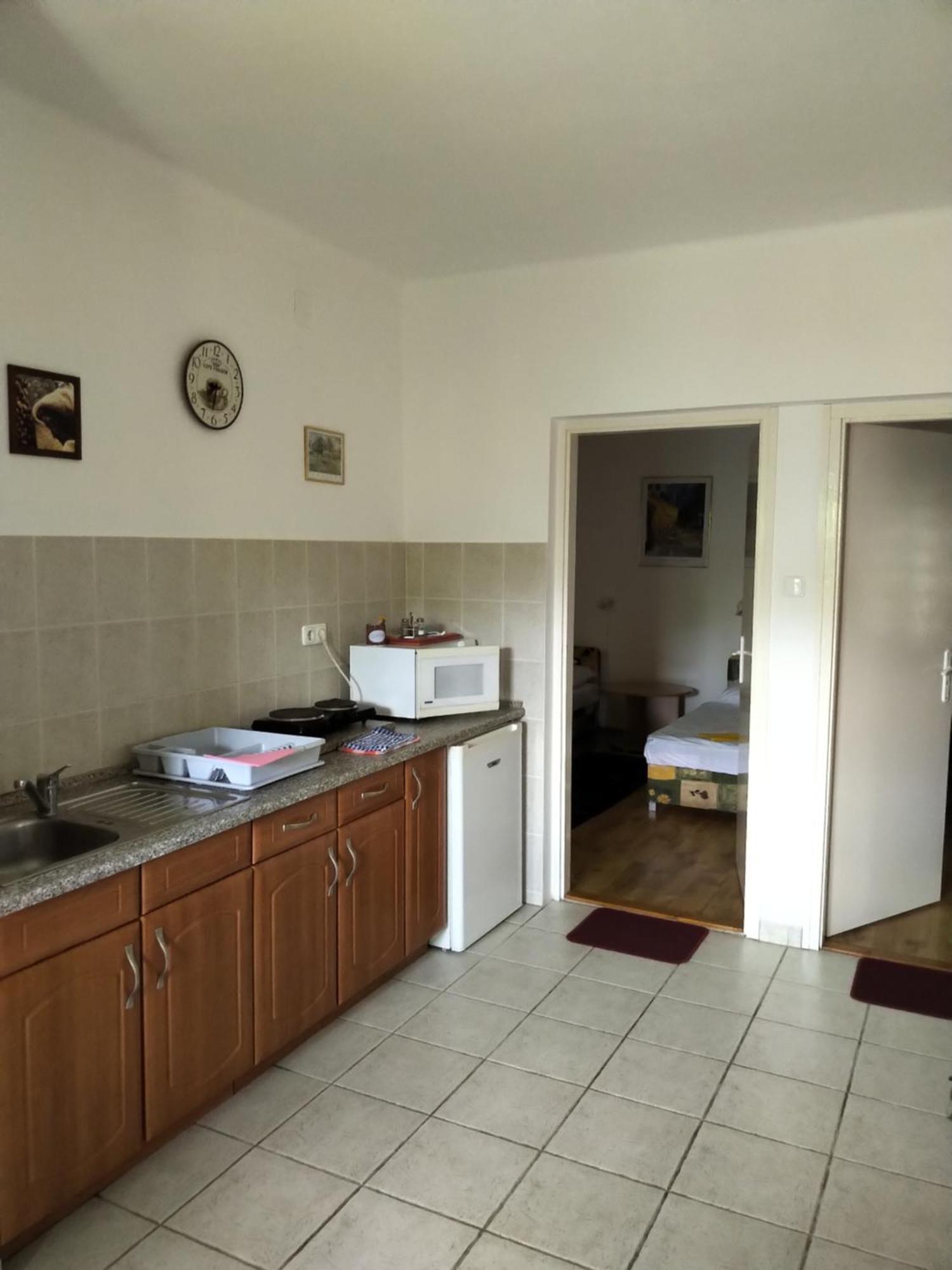 Reteshaz Strudelhaus Apartmanhaz Вонярцвашхедь Экстерьер фото
