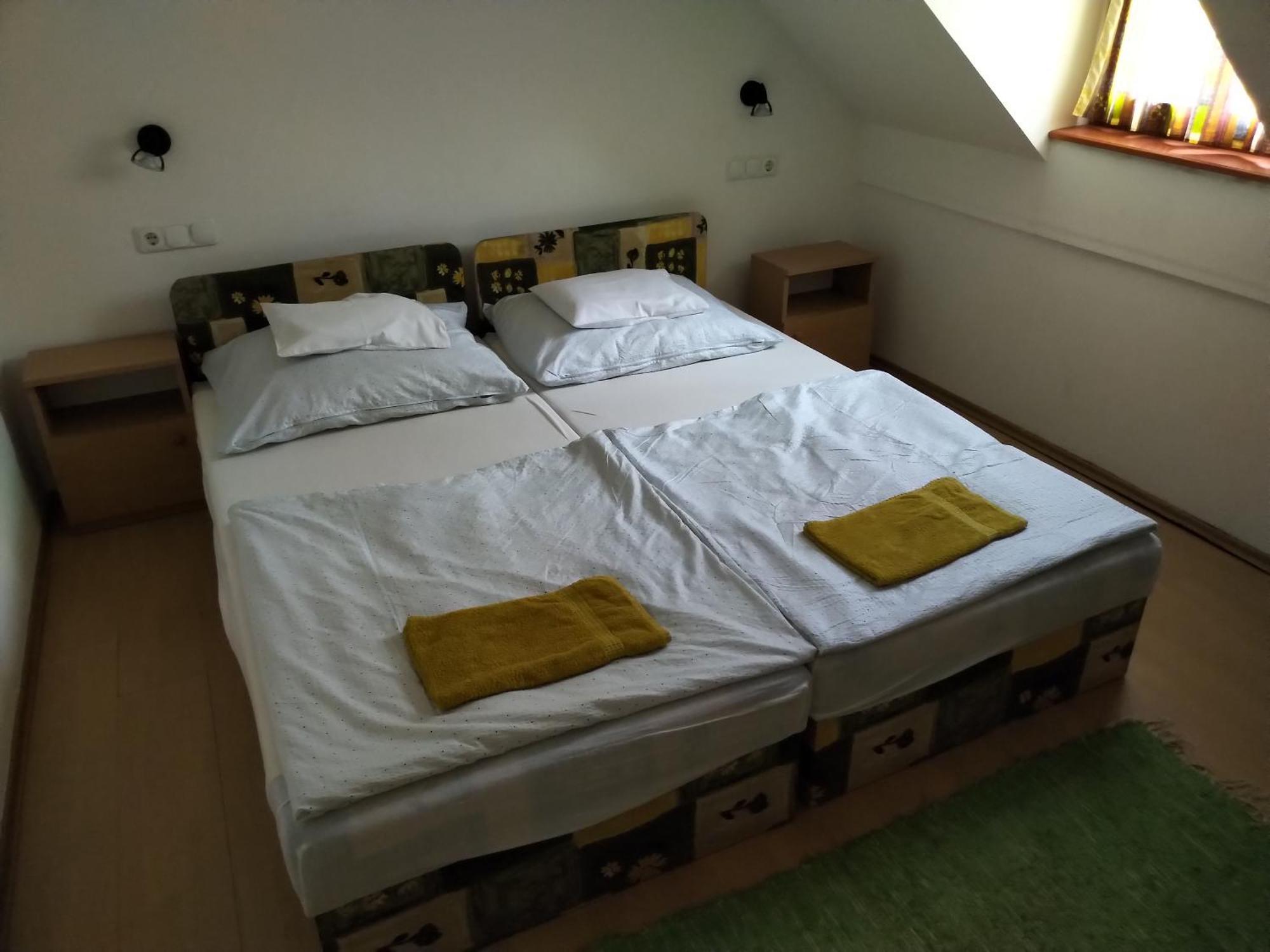 Reteshaz Strudelhaus Apartmanhaz Вонярцвашхедь Экстерьер фото