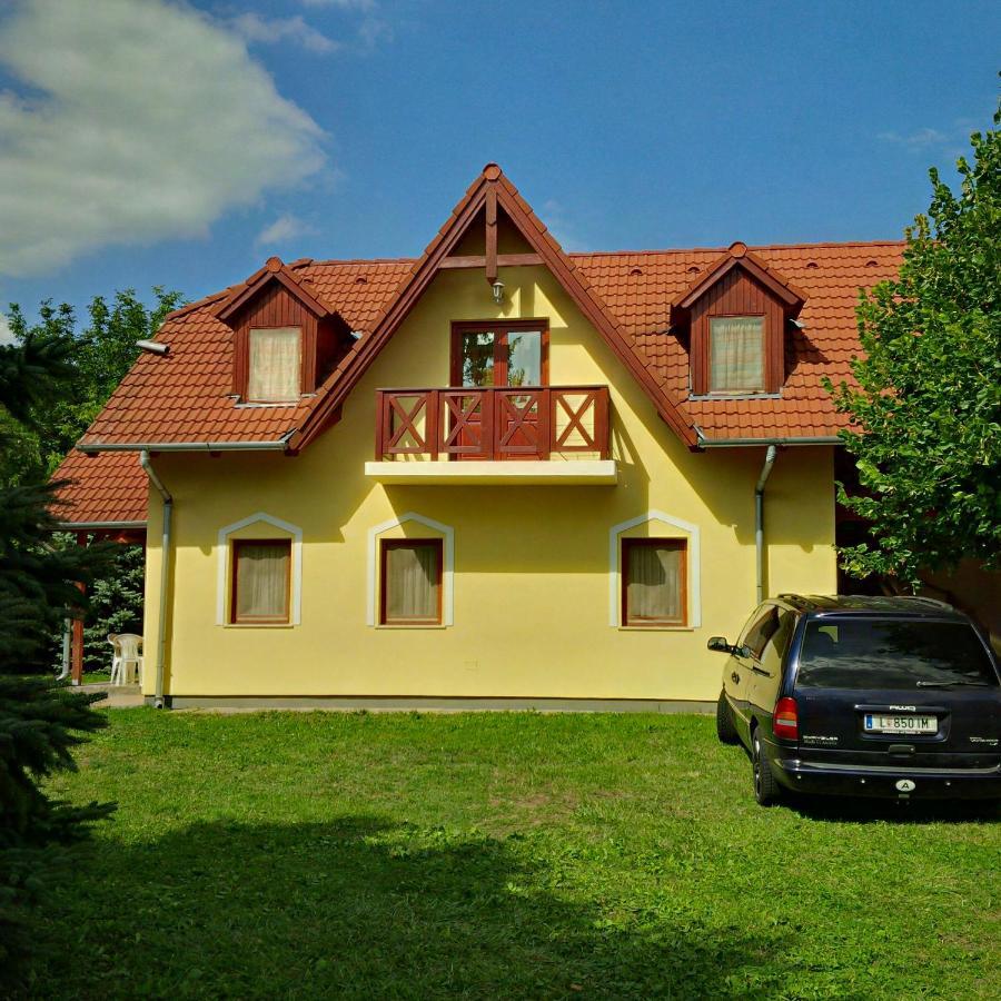 Reteshaz Strudelhaus Apartmanhaz Вонярцвашхедь Экстерьер фото